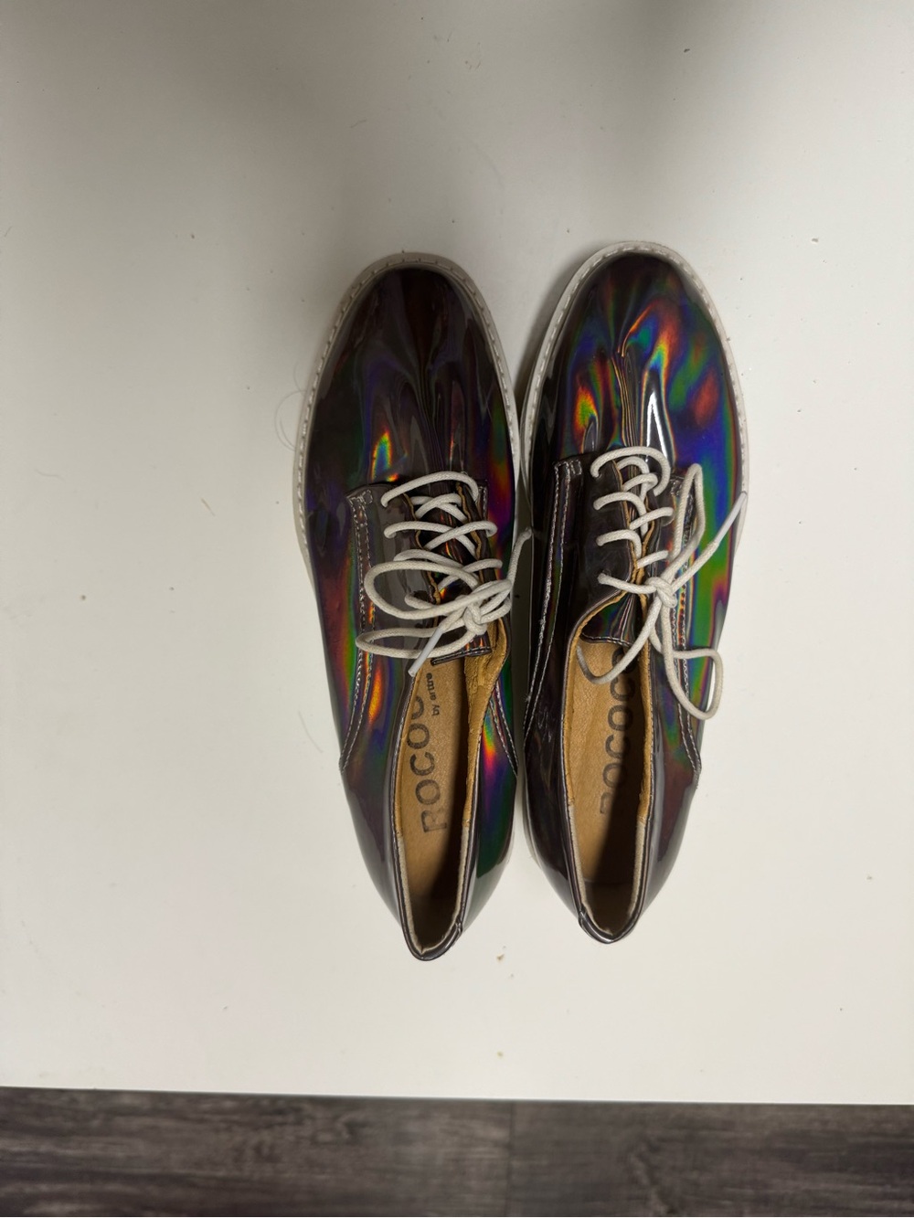 Iridescent Womens Lace-Up Sneakers - Holographic Shine
